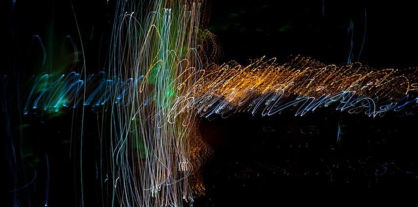 Noise Coloured Waves